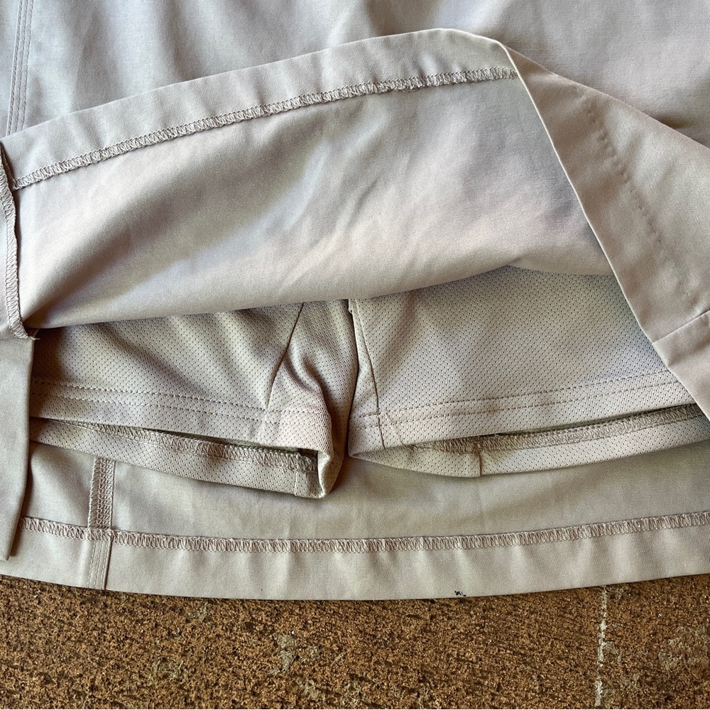 adidas Tan Skort Side Stripes Climacool golf skirt Womens 6 Medium pickleball